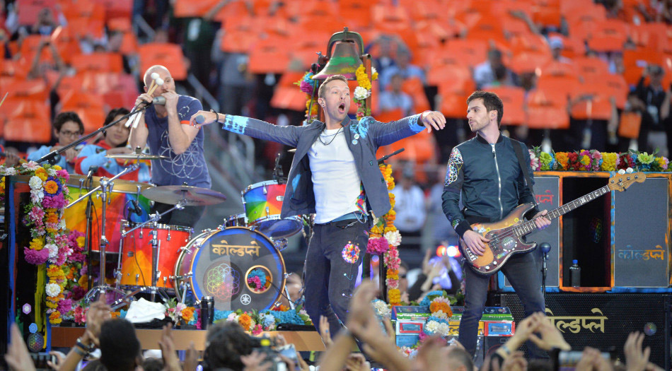 回顾超级碗中场秀迈克尔杰克逊秀太空步